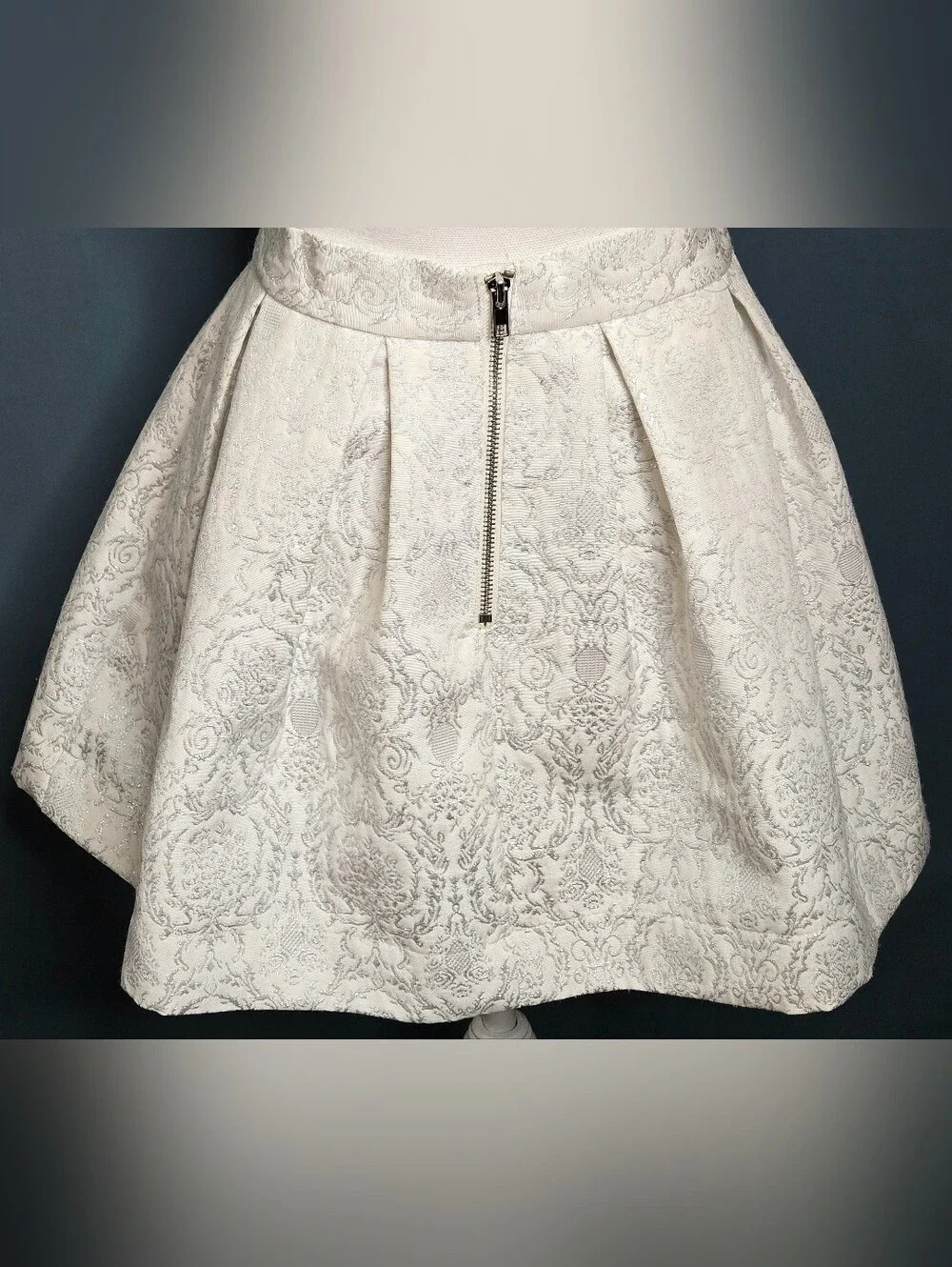 Honey Punch White Silver Brocade Formal Pleated Skater Skirt NWOT S